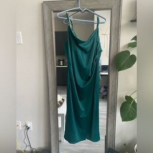 NWT Lulus Hollywood Woman Forest Green Satin Midi Dress
